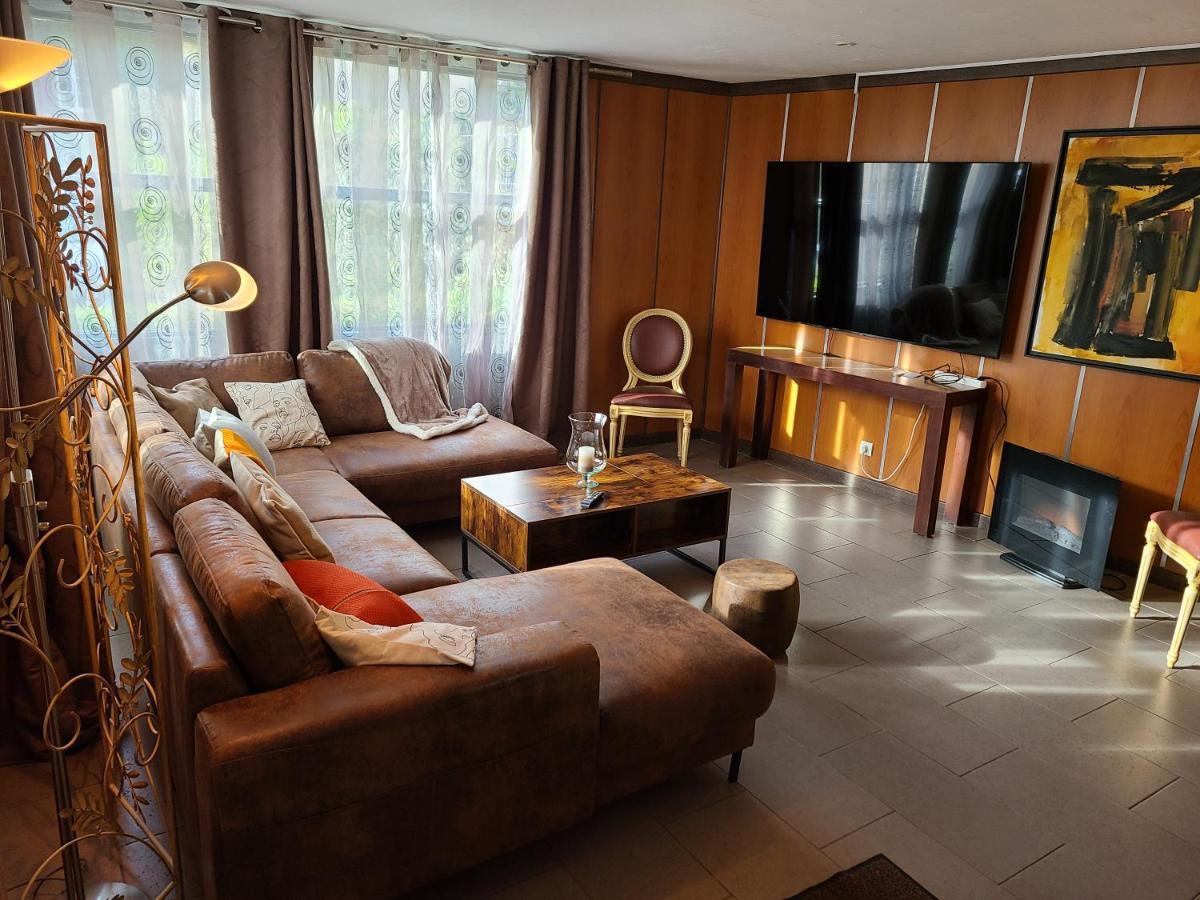 Les Grands Frenes Bed & Breakfast Plaine-de-Walsch Exterior foto