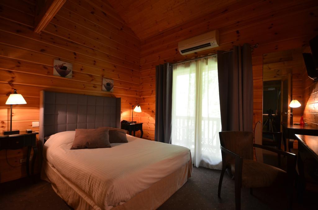 Les Grands Frenes Bed & Breakfast Plaine-de-Walsch Exterior foto