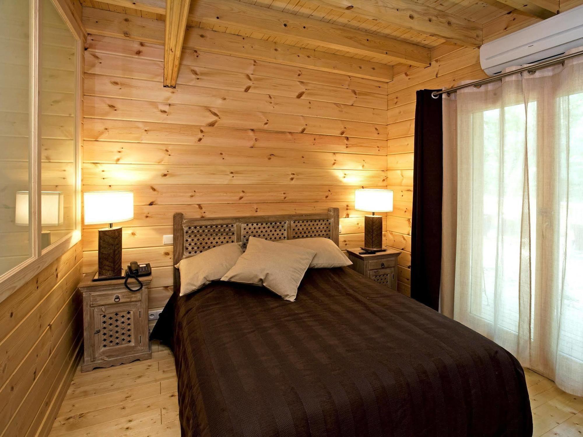 Les Grands Frenes Bed & Breakfast Plaine-de-Walsch Exterior foto