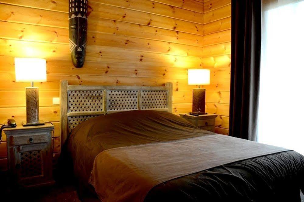 Les Grands Frenes Bed & Breakfast Plaine-de-Walsch Exterior foto