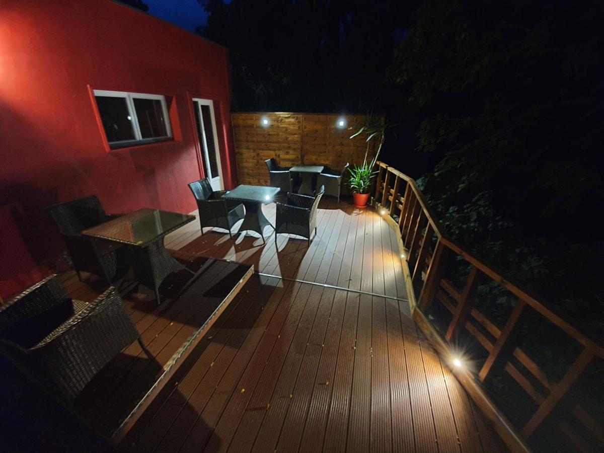 Les Grands Frenes Bed & Breakfast Plaine-de-Walsch Exterior foto